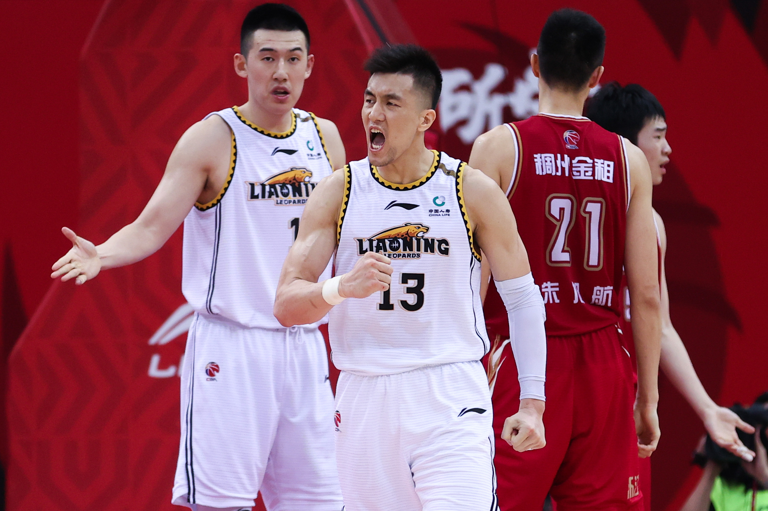 ayx爱游戏电竞-深圳男篮围绕欧超杯造点机会纽约尼克斯围绕CBA季后赛豪取连胜，国际米兰迎NBA季后赛关键赛瞬间刷屏的简单介绍